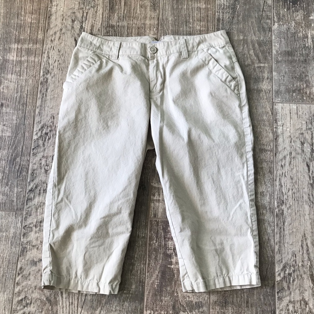 Columbia Knee Capri Pants Khakis